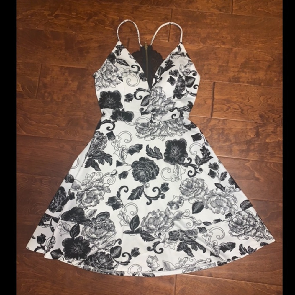 Floral Cocktail / Homecoming Dress
